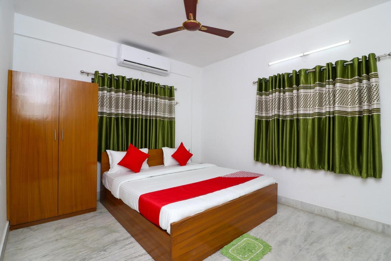 Oyo 30269 Amar Raj Inn Kolkata Exterior photo